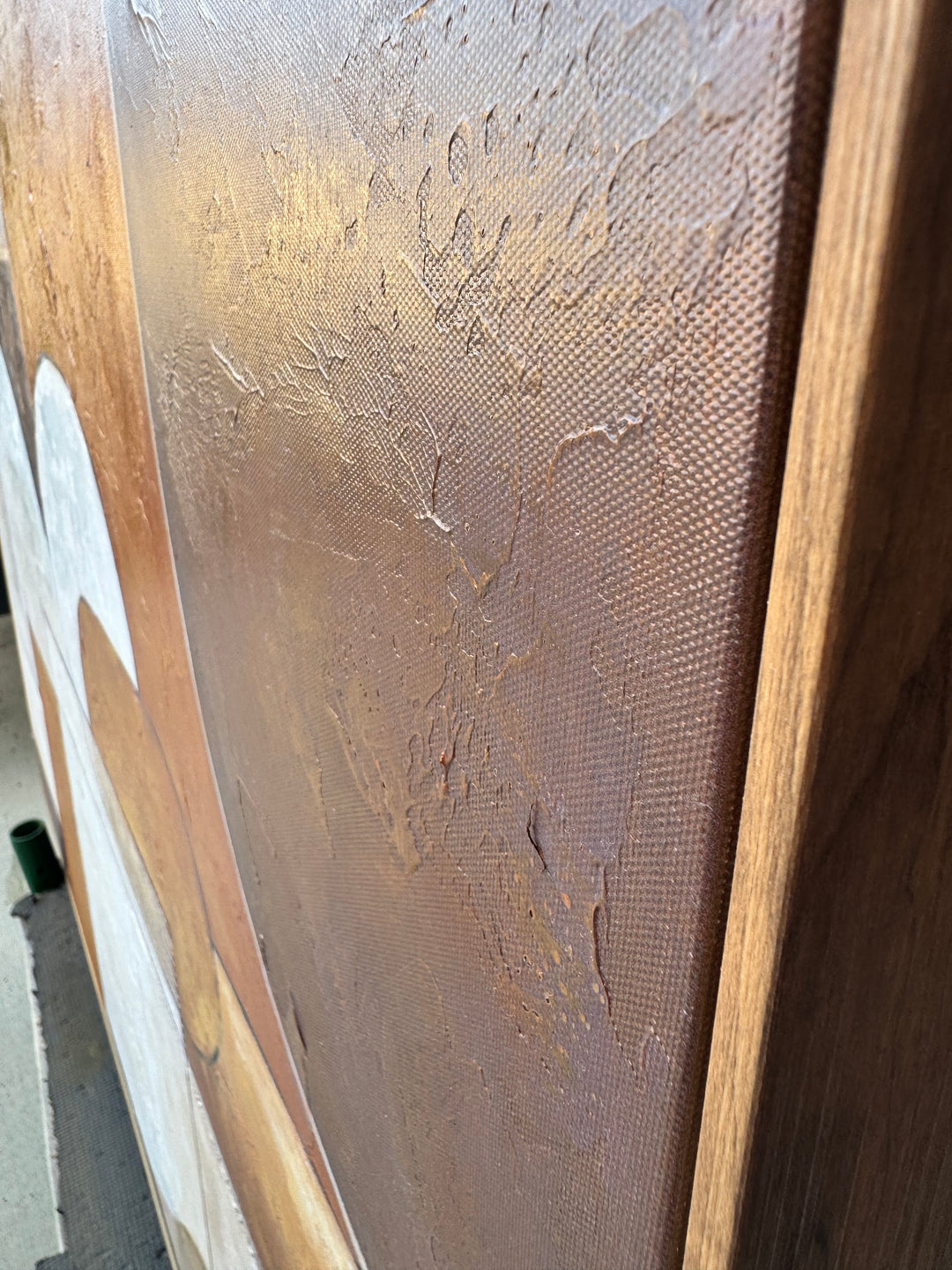 Walnut floater frame profile and canvas texture