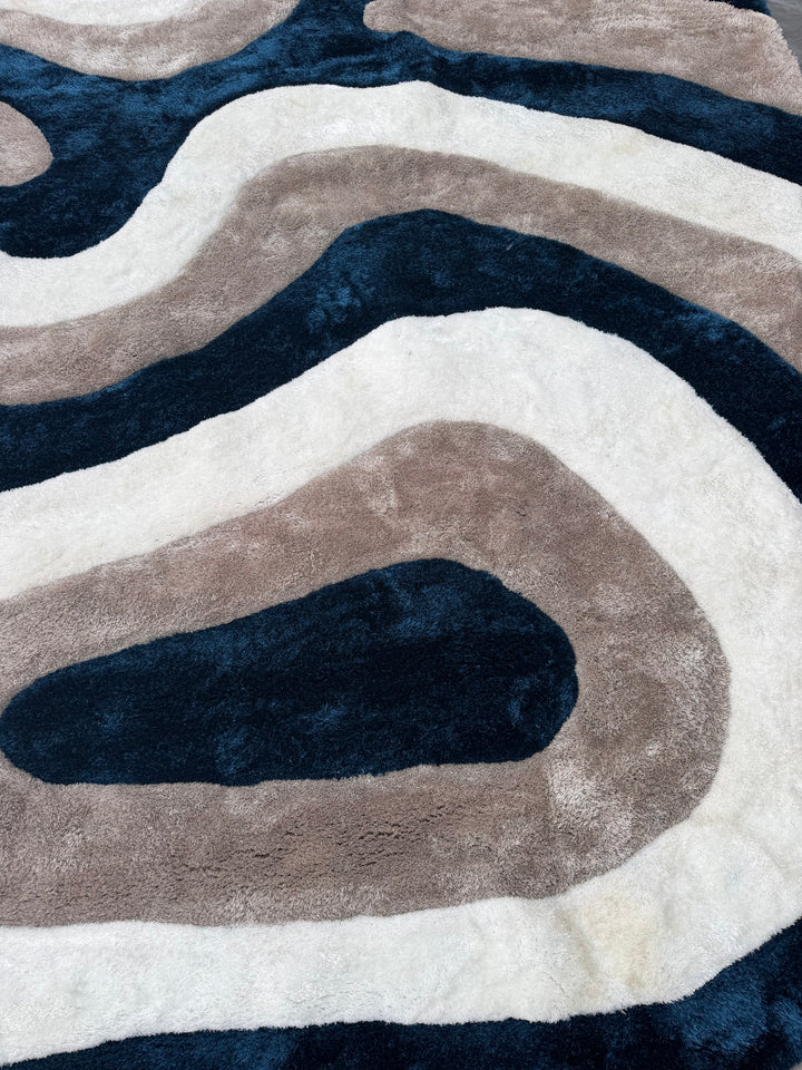 Mateos Collection 8x10 area rug