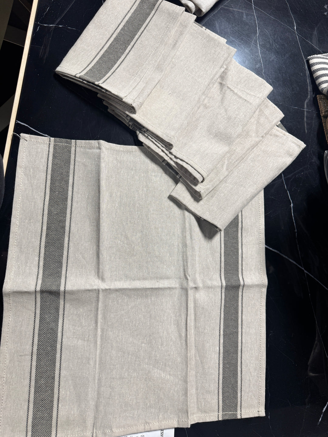 Lot 109 - IKEA VARDAGEN Striped Napkin Set