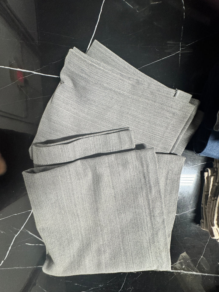 Lot 111 - Gray Textured Woven Table Runner