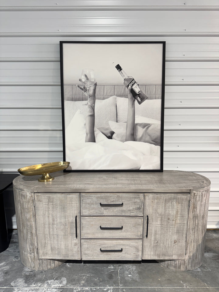 Art 09 – Aperitivo in Bed Black & White Photography — Black Frame