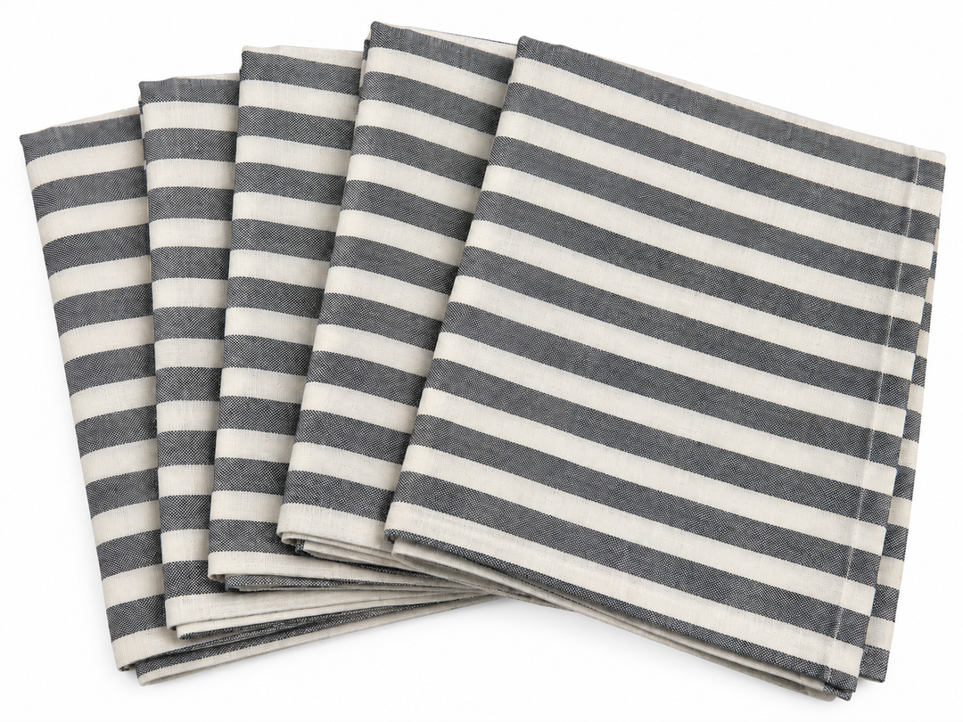 Lot 110 - Threshold Charcoal Gray Woven Cloth Dinner Napkin Set