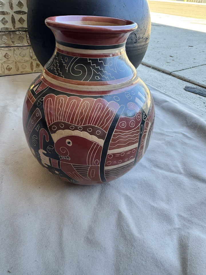 Lot 68 – Signed Nicaraguan Hand-Carved Pottery Vase, 9 in