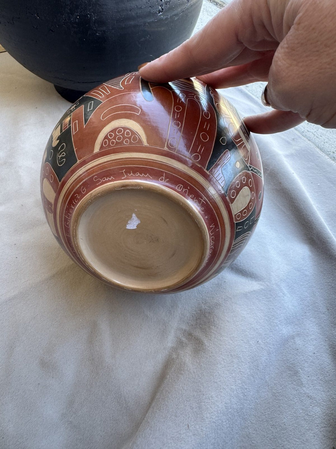 Lot 68 – Signed Nicaraguan Hand-Carved Pottery Vase, 9 in