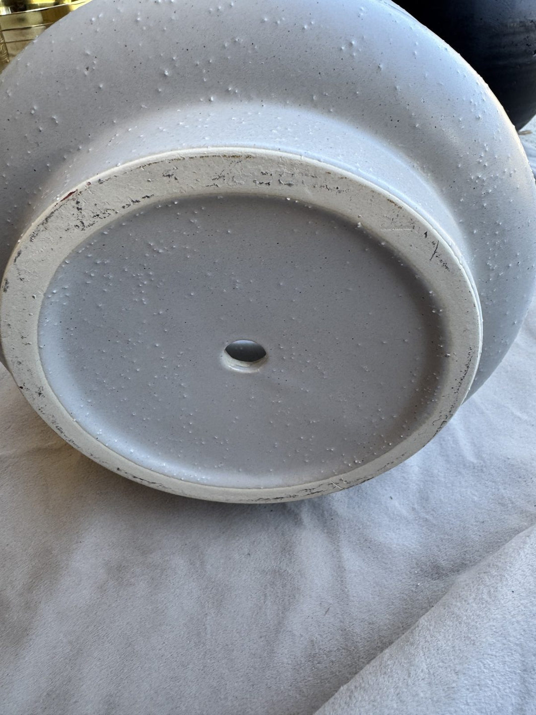 Lot 69 – Stacked Ring Bubble Ceramic Planter, Speckled Gray