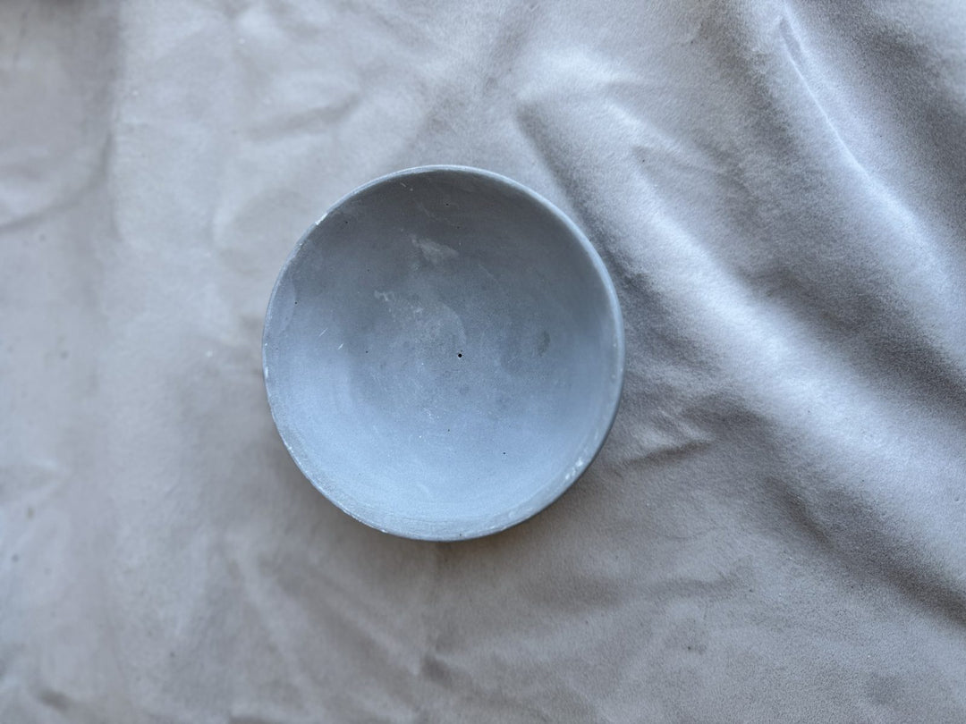 Lot 73 – Small Gray Ceramic Bowl, 6 in