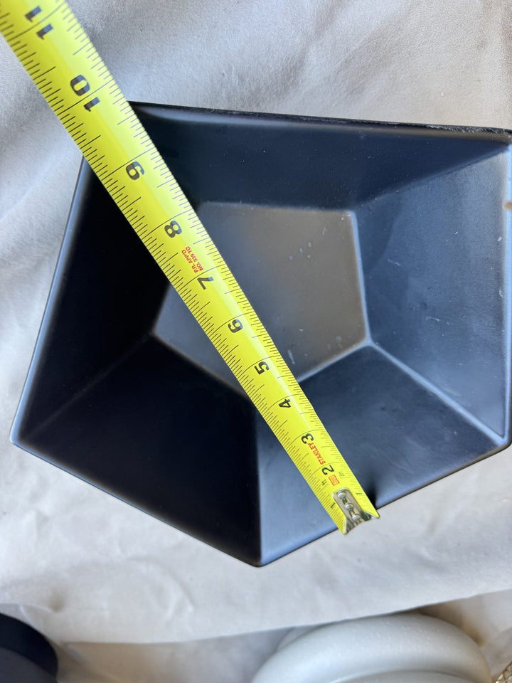 Lot 74 – Matte Black Pentagon Ceramic Planter Bowl, 10 in