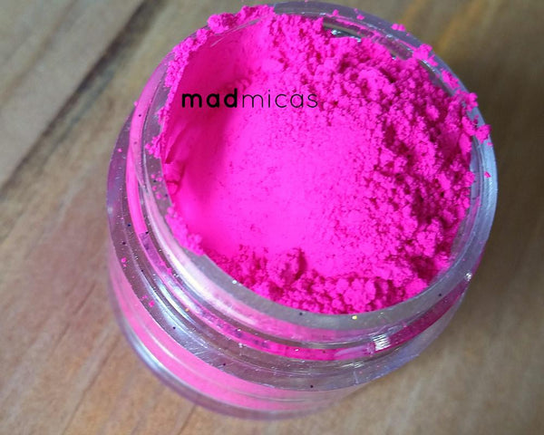 Mad Micas - Tickled Pink