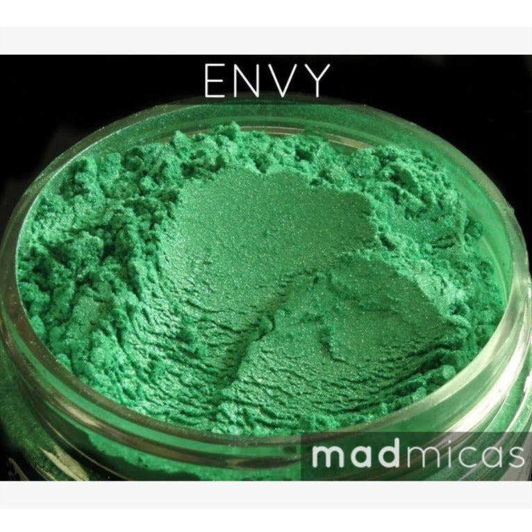 Mad Micas - Envy